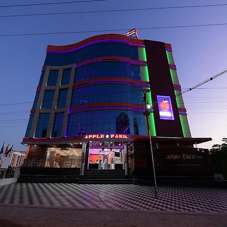 Hotel Apple Park Inn Tiruchirappalli Kamer foto