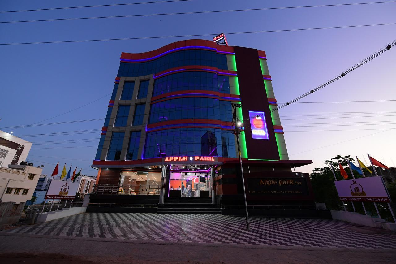 Hotel Apple Park Inn Tiruchirappalli Kamer foto