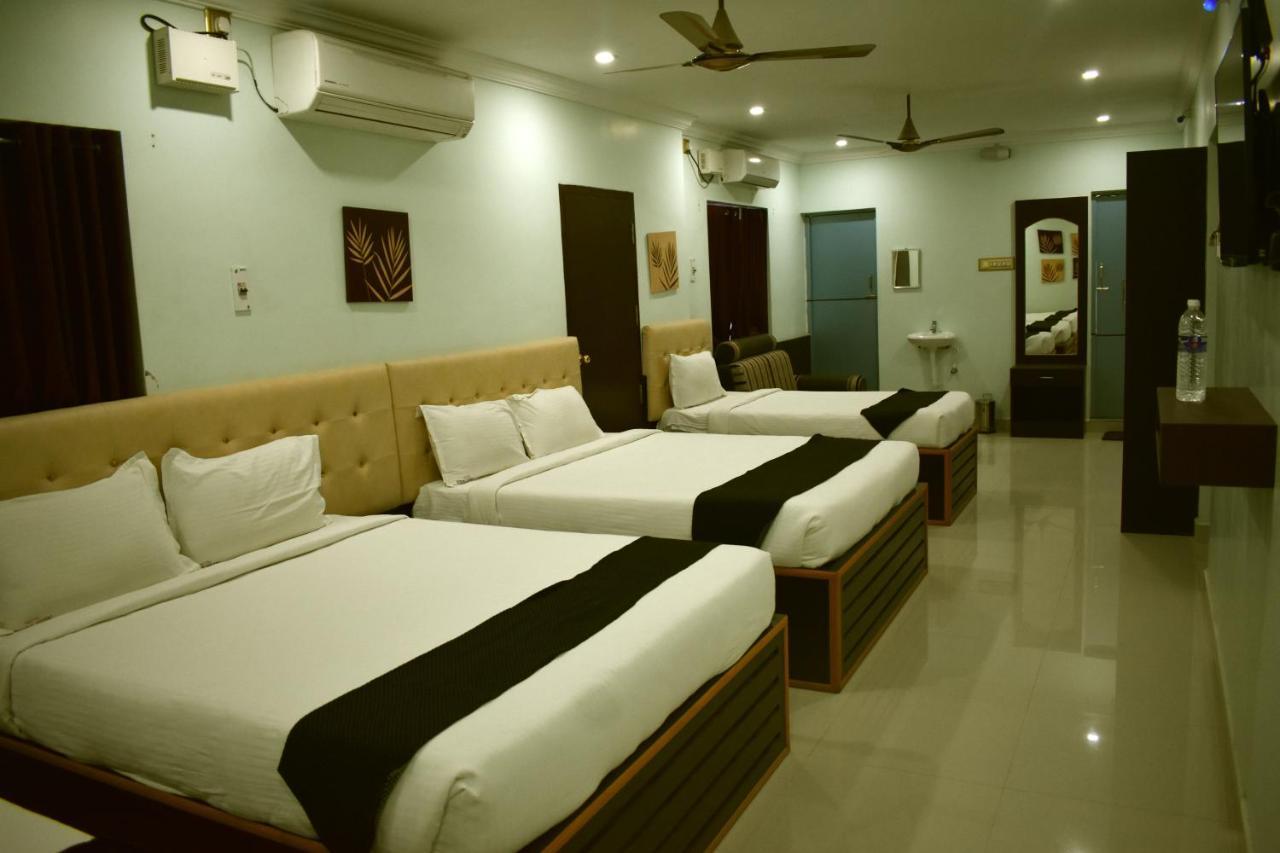 Hotel Apple Park Inn Tiruchirappalli Kamer foto